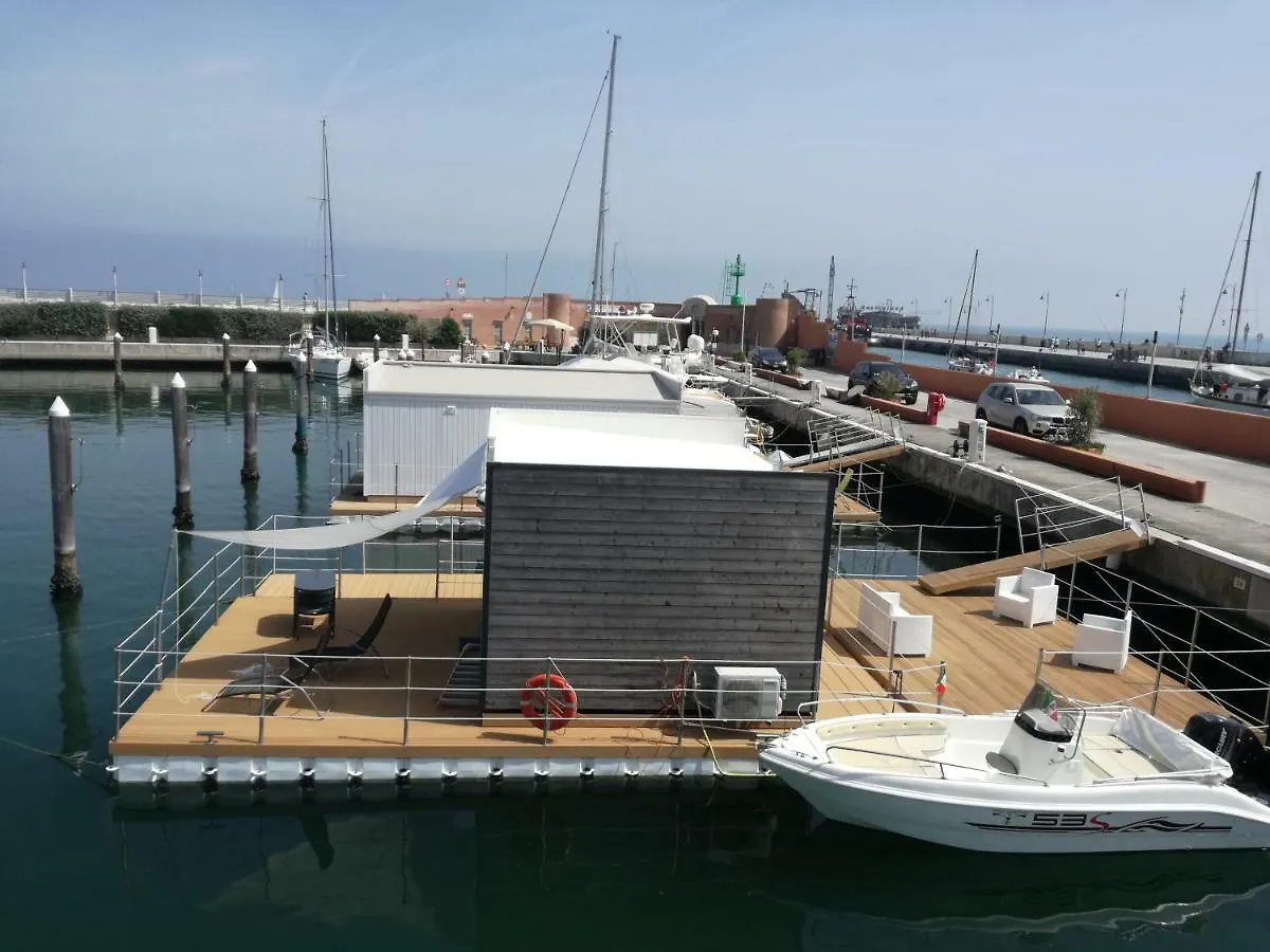 Botel Floating Resort Rimini
