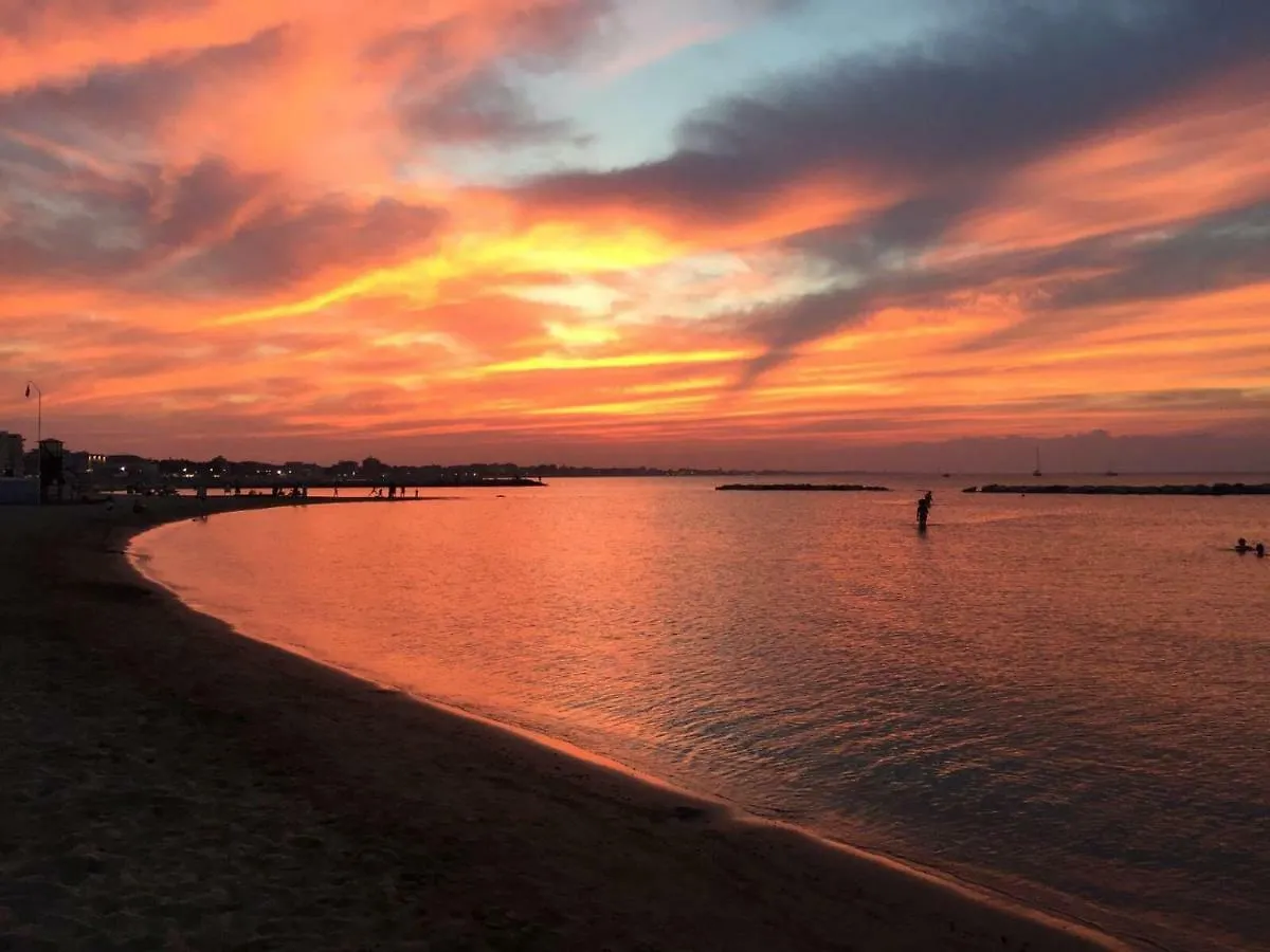 Floating Resort Rimini Italien