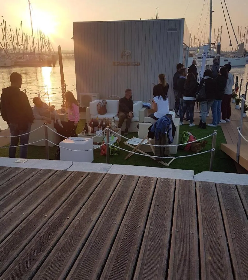 Floating Resort Rimini Botel